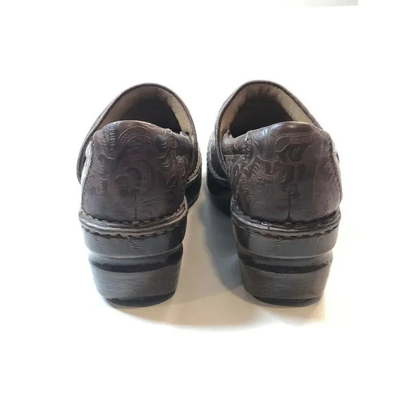 BOC Born Concepts Clogs Size 8.5 Womens Shoes Brown Embossed Floral Tooled Vegan - Picture 8 of 10